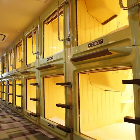 Shinjuku Kuyakusho-mae Capsule Hotel Tokyo Bagian luar foto