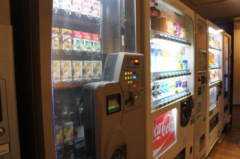 Shinjuku Kuyakusho-mae Capsule Hotel Tokyo Bagian luar foto