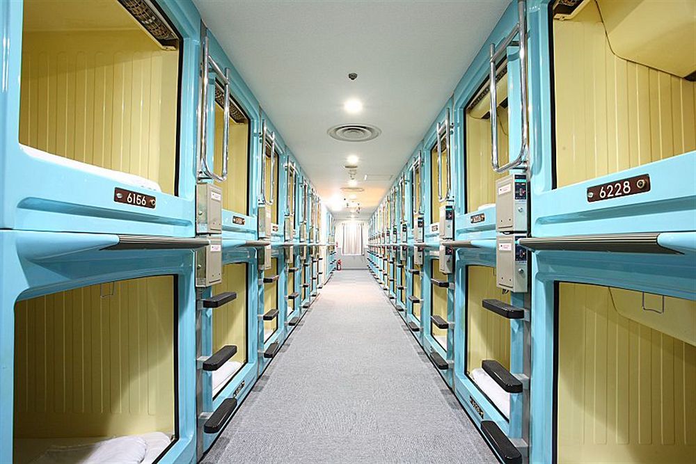 Shinjuku Kuyakusho-mae Capsule Hotel Tokyo Bagian luar foto