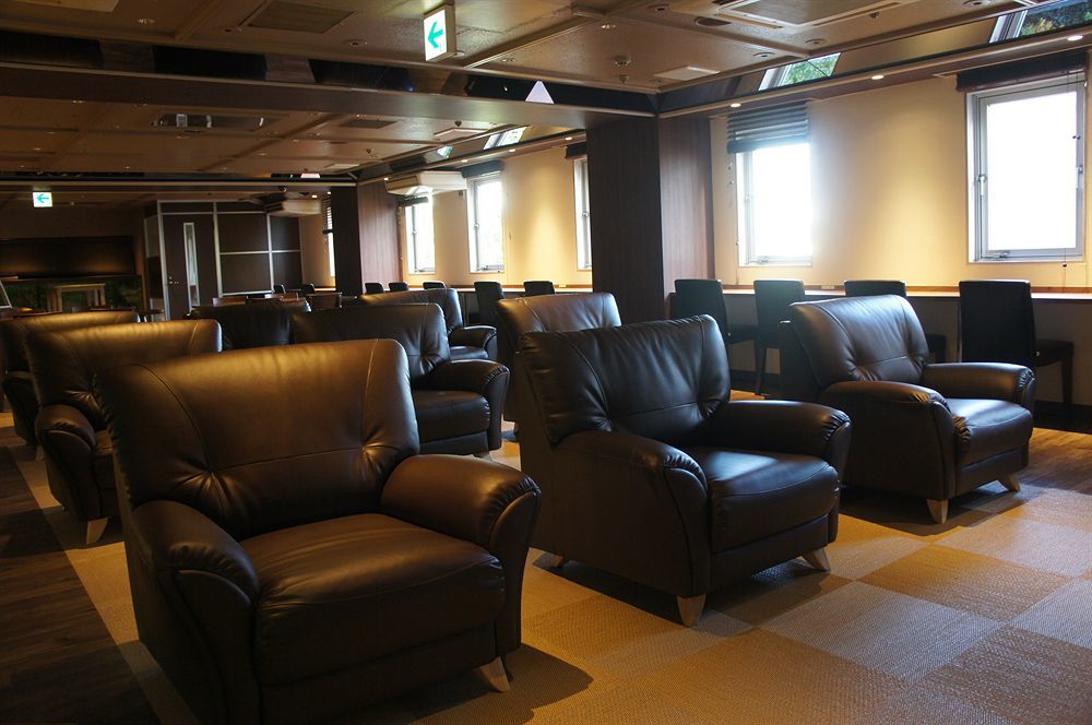 Shinjuku Kuyakusho-mae Capsule Hotel Tokyo Bagian luar foto